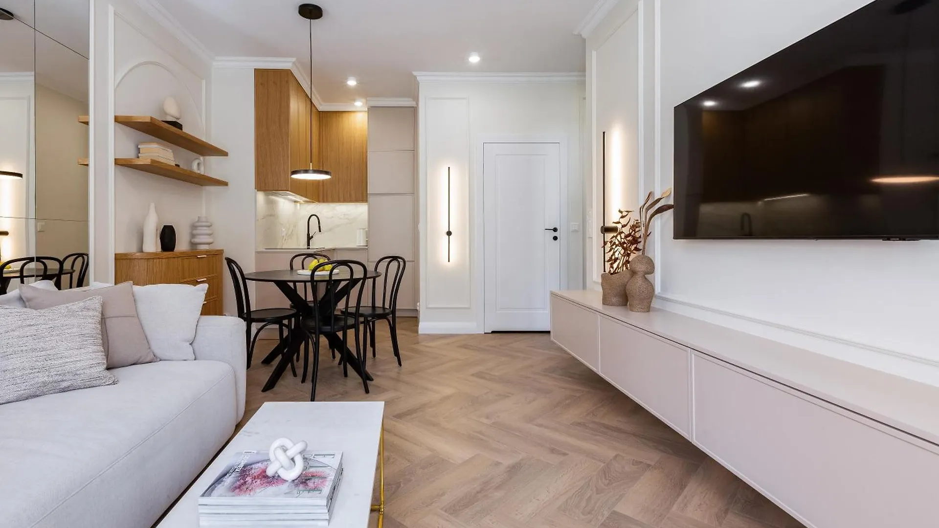 Apartment Apartament Lux Sopot Monte Cassino Poland